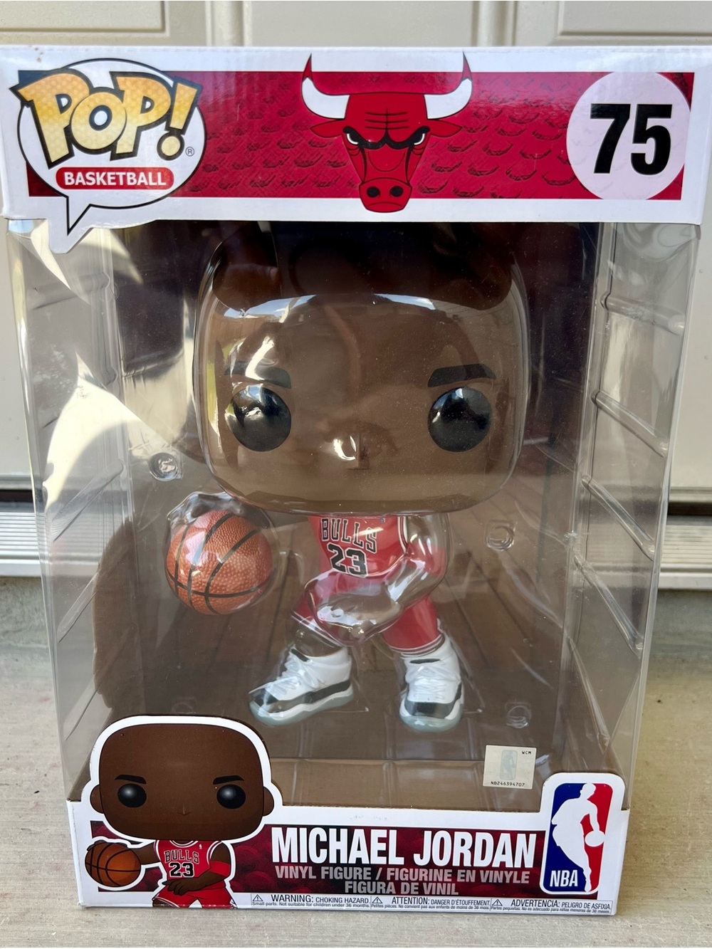 Funko Pop! NBA Basketball Chicago Bulls Michael Jordan #75 (10-Inch Jumbo Vinyl
